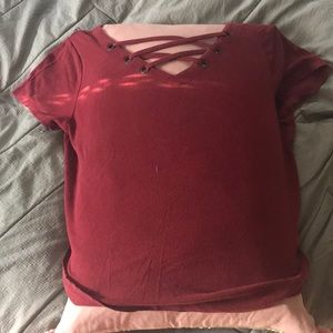 hollister burgundy laced up top